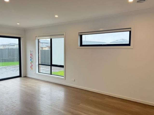 Townhouse for rent in Camerons Creek, Victoria