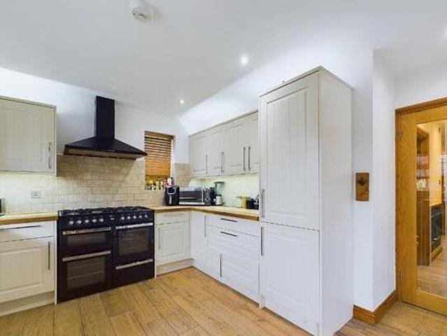 House for sale in Oad Street, Kent
