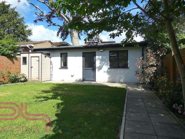 Studio for rent in London Borough of Ealing, Greater London