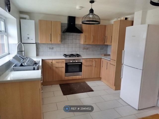 House for rent in Yeading, Greater London