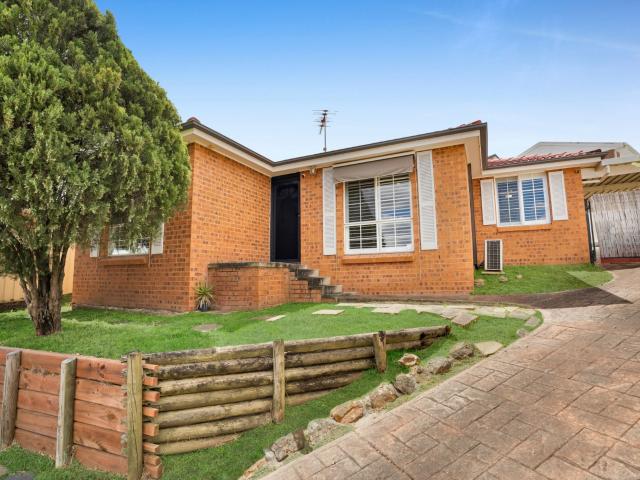House for rent in Minto, Sydney