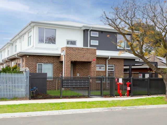 Apartment for rent in Clayton, Melbourne