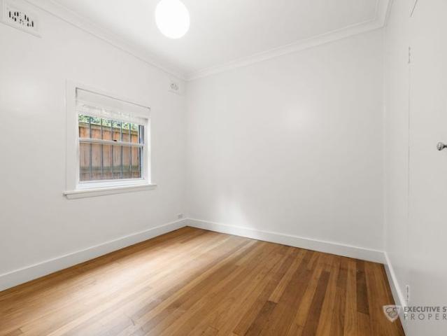 Apartment for rent in Seven Ways, Sydney