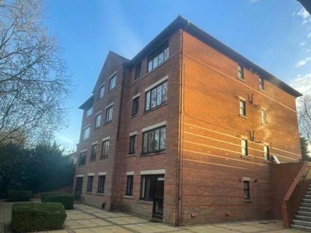 House for sale in Redditch, Worcestershire