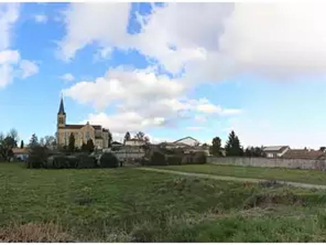 Terrain vente à Bourg-en-Bresse, Mionnay