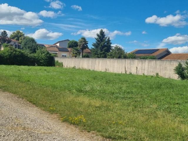 Terrain vente à Bourg-en-Bresse, Mionnay