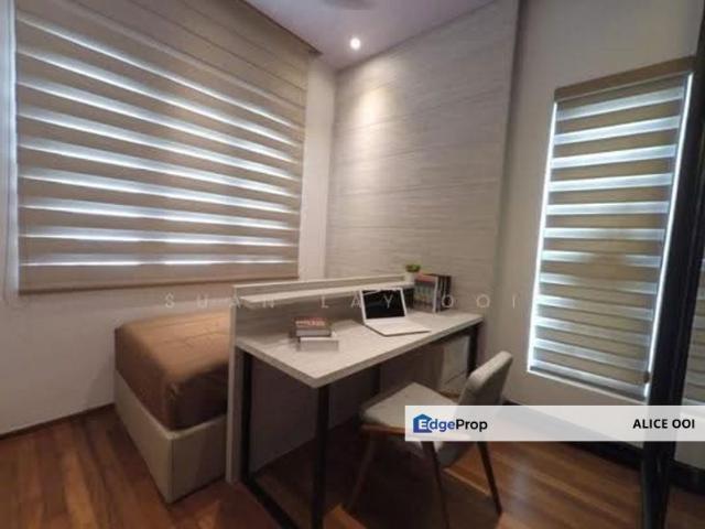 Condominium for sale in Mira Residence, George Town