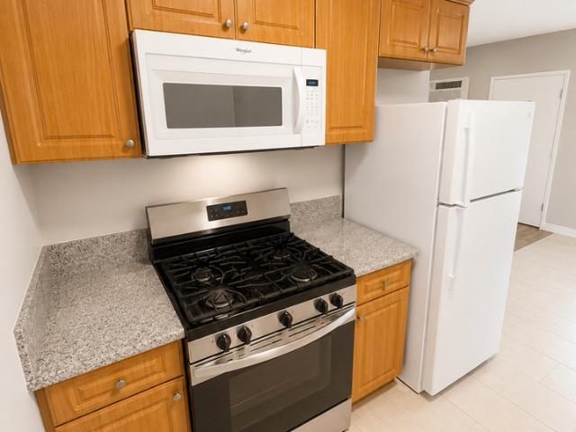 Apartment for rent in Canoga Park, California