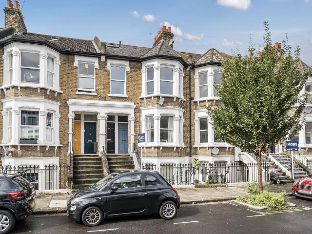 House for rent in London Borough of Hammersmith and Fulham, Greater London
