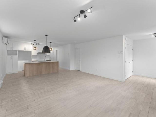Apartment for rent in Laurentides, Quebec