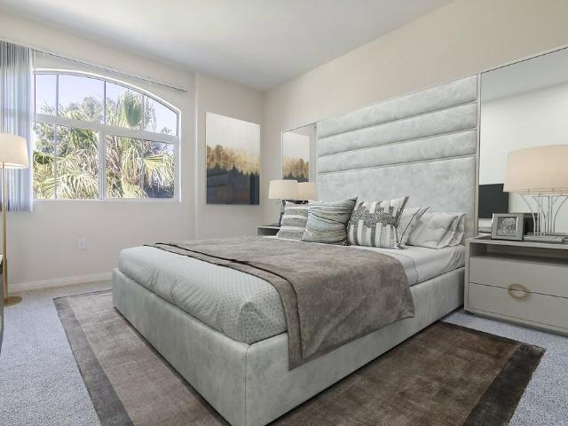 Apartment for rent in Canoga Park, California