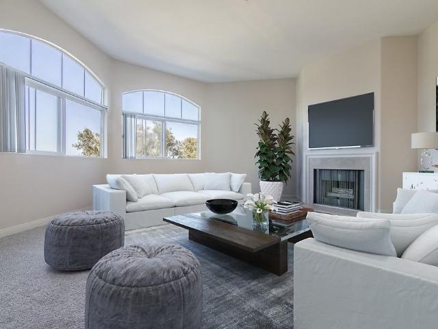 Apartment for rent in Canoga Park, California