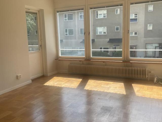 Lägenhet hyra i Hässelby-Vällingby, Stockholm