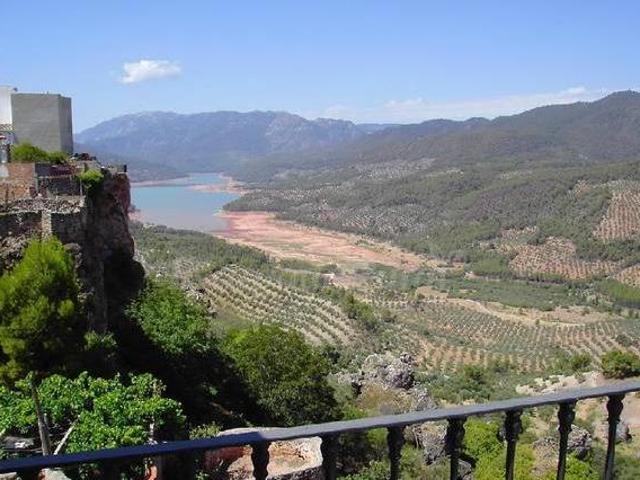 Casa en alquiler en Hornos
