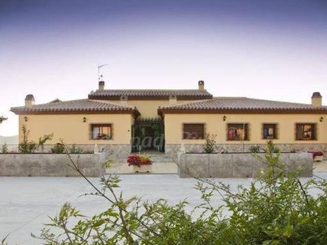 Casa en alquiler en Casabermeja