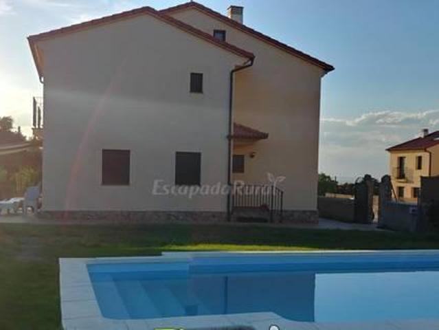 Casa en alquiler en Ortigosa Del Monte, Castilla y León