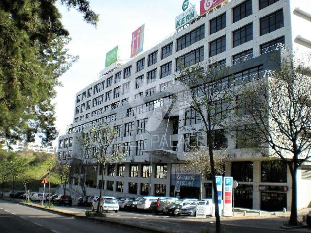 Escritório alugar em Oeiras, Lisboa