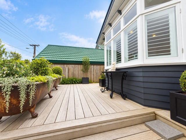 Apartment for rent in Seatoun Heights, Wellington