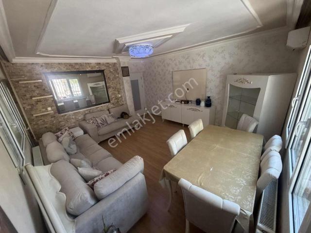 Gaziemir, İzmir içerisinde satılık mülk