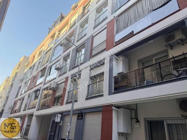 Gaziemir, İzmir içerisinde satılık mülk