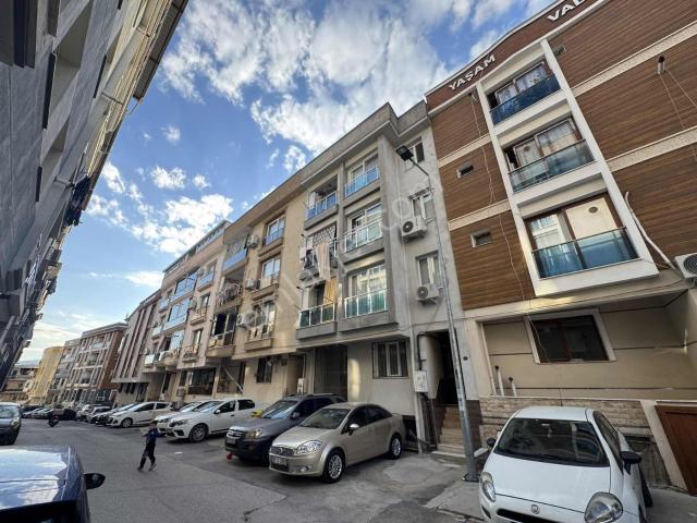 Buca, İzmir içerisinde kiralık mülk