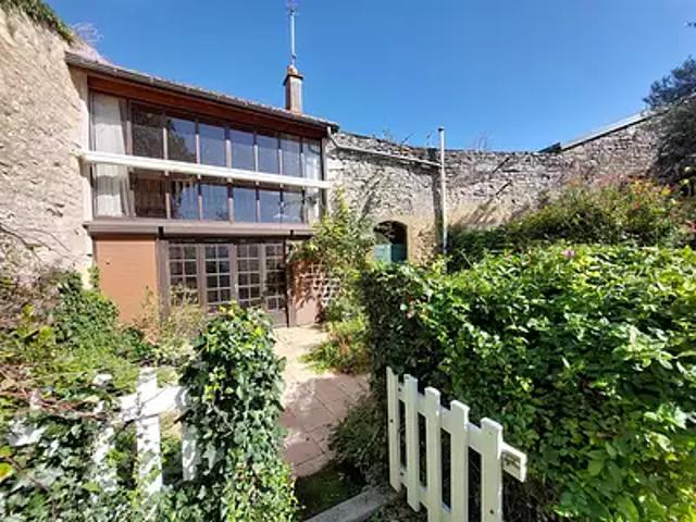 Maison vente à Mirebeau, Vienne