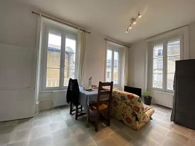 Appartement location à Poitiers, Mirebeau