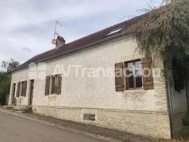 Maison vente à Mirebeau-sur-Bèze, Côte-d'Or