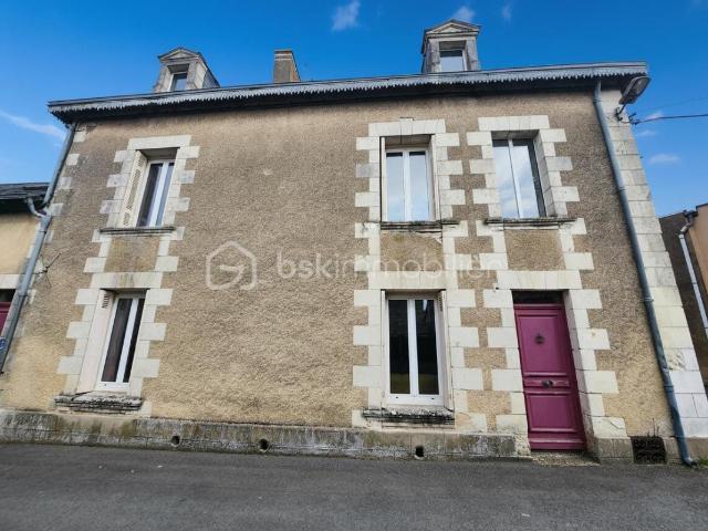 Maison vente à Mirebeau, Vienne