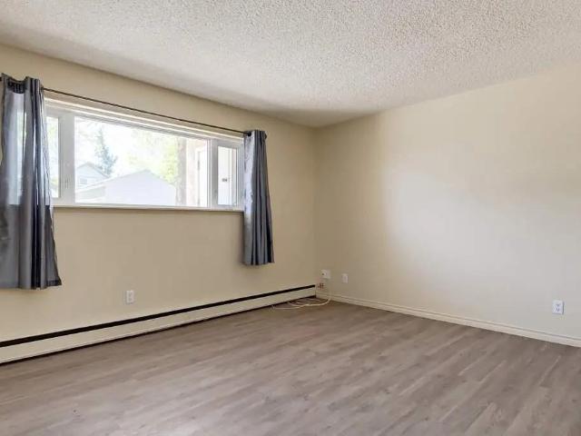 Apartment for rent in Rosedale, Camrose