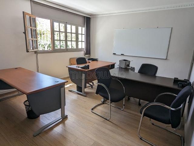Bureau location à Anfa, Gharb-Chrarda-Beni Hssen