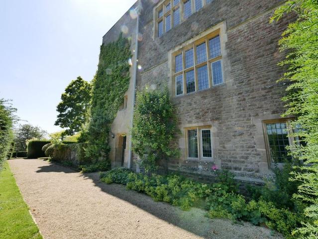 Apartment for rent in School House, Gloucestershire