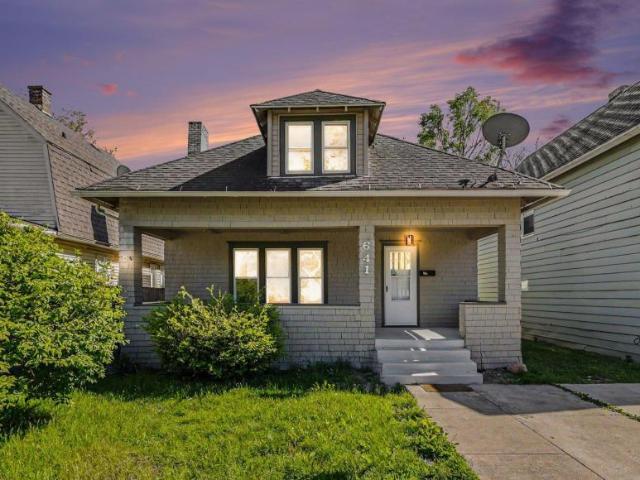 House for sale in Mishawaka, Indiana
