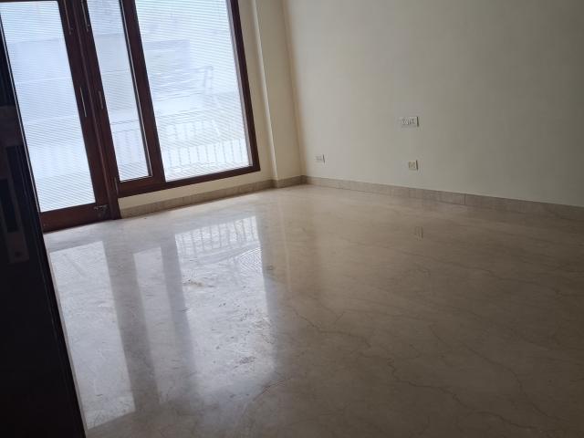 House for sale in Deri
