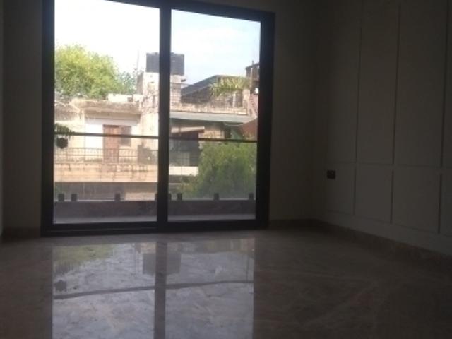Property for sale in Deri