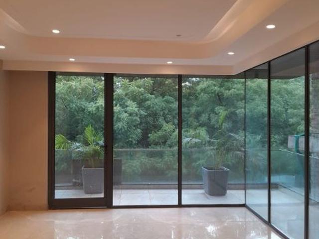 House for sale in Deri