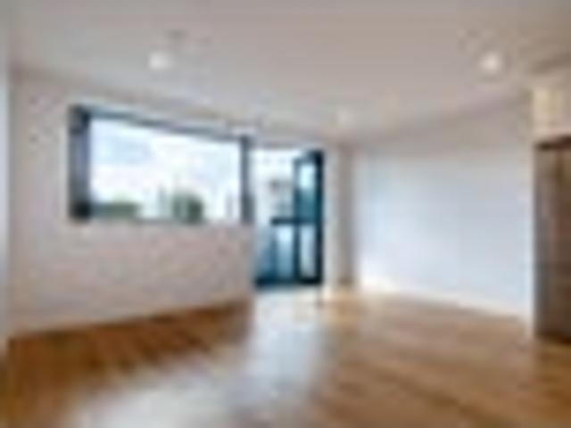 Apartment for rent in Mission Bay, Auckland