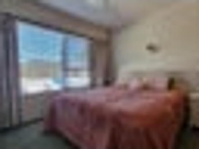 Apartment for rent in Mission Bay, Auckland