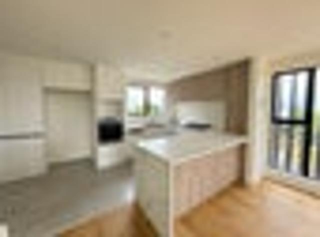 Townhouse for rent in Mission Bay, Auckland