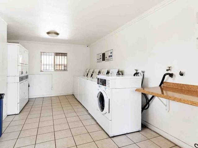 Apartment for rent in Tustin, California