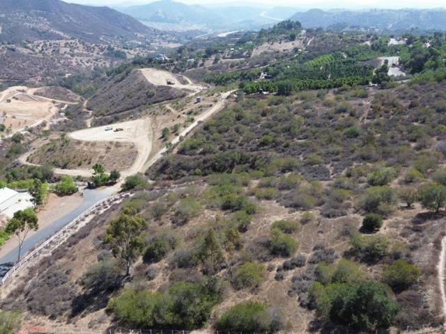 Land for sale in Fallbrook, San Diego County