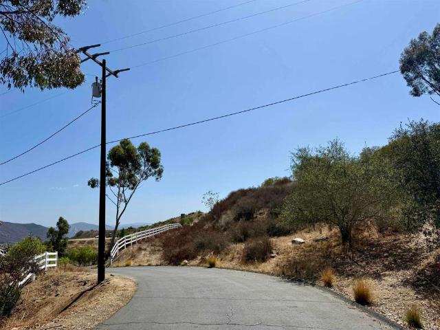 Land for sale in Fallbrook, San Diego County