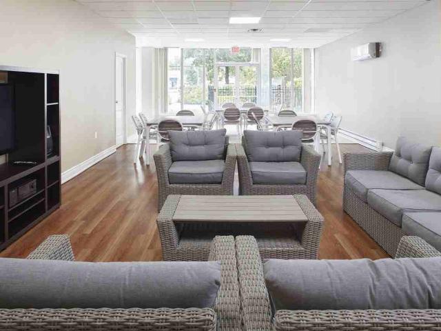 Apartment for rent in Mississauga Valleys, Mississauga