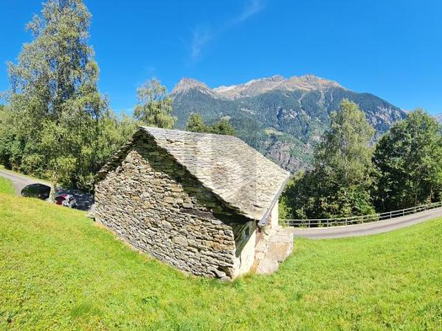 Haus kaufen in Serravalle, Tessin