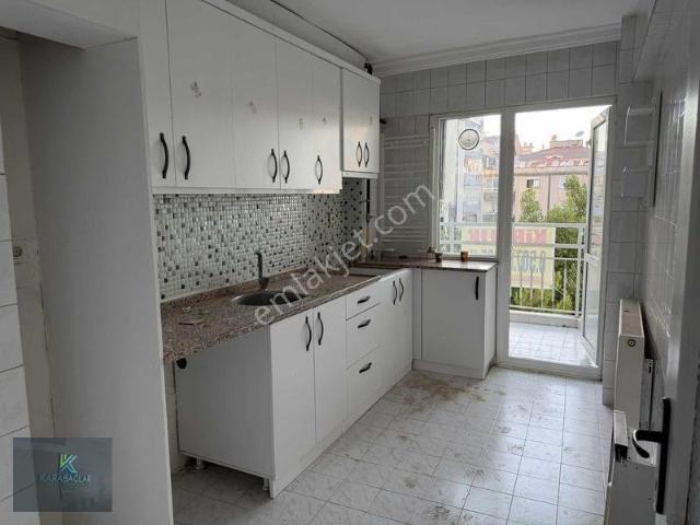 Doğanay Mahallesi, Karabağlar içerisinde kiralık mülk