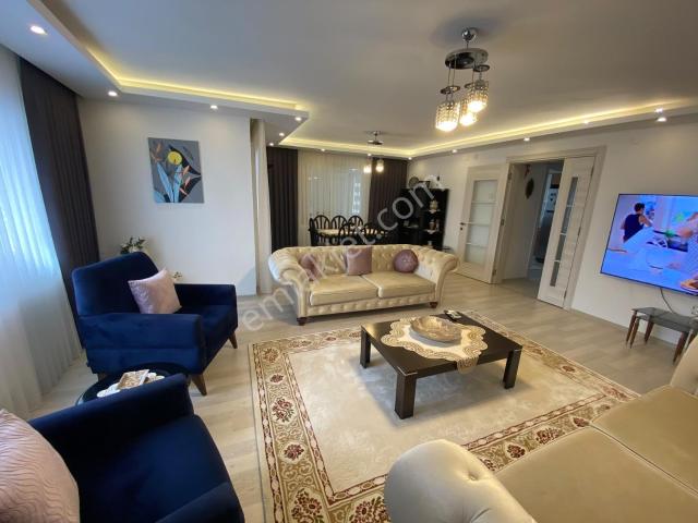 İzmir, Konak içerisinde satılık mülk
