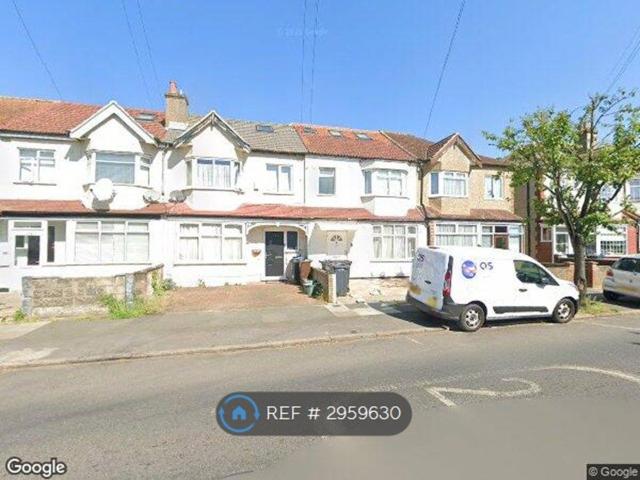 Studio for rent in London Borough of Merton, Greater London