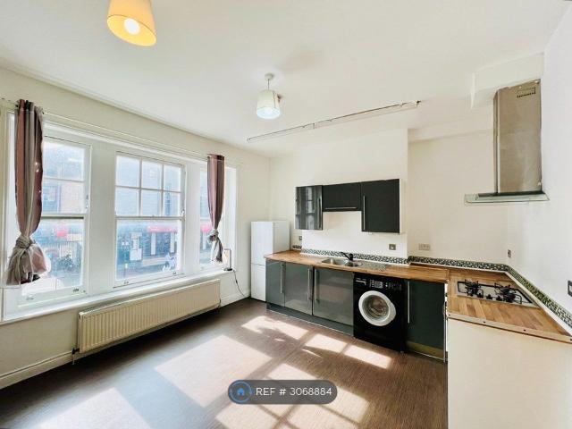 Apartment for rent in London Borough of Wandsworth, Greater London