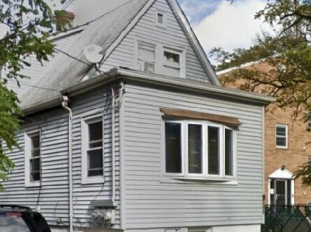 House for sale in Linden, New Jersey