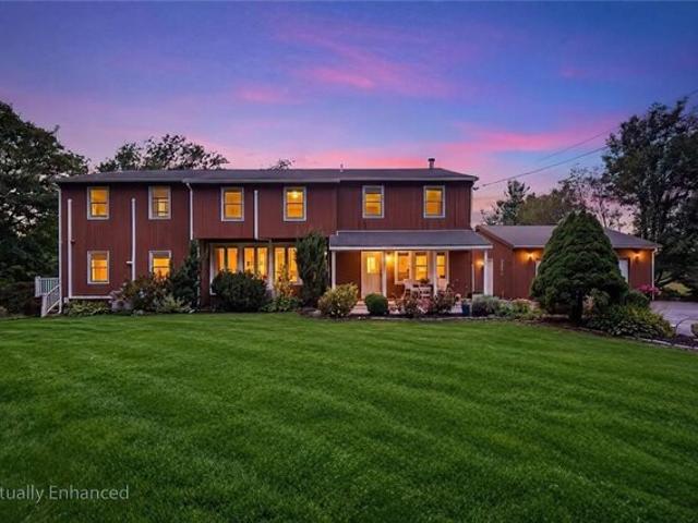 Condo for sale in Portsmouth, Newport County